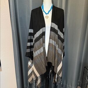 SOFT Blanket Shawl Poncho with Fringe One Size EUC
